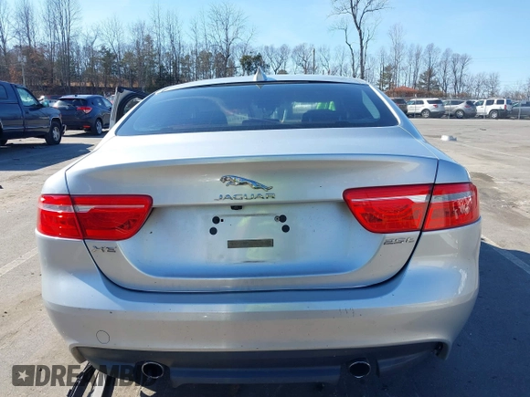 2017 Jaguar XE 25t Premium with VIN SAJAD4BG8HA976156, listed as a IAAI auction lot 41496861 with 83,824 mi miles. Bid and sale history available at carsss.com. Image 16.