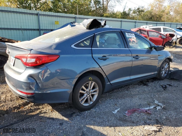 2016 Hyundai Sonata 2.4L SE with VIN 5NPE24AF7GH389582, listed as a Copart auction lot 76574274 with 0 mi miles and Non Repairable. Bid and sale history available at carsss.com. Image 3.
