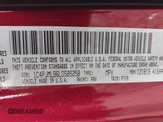 2020 Jeep Cherokee Latitude Plus z VIN 1C4PJMLB6LD585258, wystawiony jako IAAI lot #42411918 z przebiegiem 42 097 mil mil oraz . Historia ofert i sprzedaży dostępna na DreamBid. Obrazek 9.