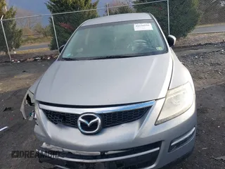 2008 Mazda CX-9 Sport with VIN JM3TB28A180128850, listed as a IAAI auction lot 41226816 with 180,816 mi miles and . Bid and sale history available at DreamBid. Image 12.