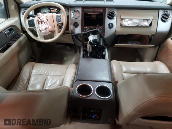 2014 Ford Expedition Max XLT z VIN 1FMJK1J59EEF03286, wystawiony jako Copart lot #55108955 z przebiegiem 154 833 mil mil oraz Czysty tytuł • Clean title. Historia ofert i sprzedaży dostępna na DreamBid. Obrazek 8.