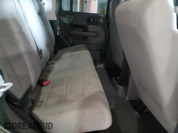 2007 Jeep Wrangler Unlimited Sahara с VIN 1J4GA59167L107870, выставлен на аукционе Copart как лот 58346115 с пробегом 180 107 миль миль и Чистый • Clean title. История ставок и продаж доступна на DreamBid. Изображение 10.