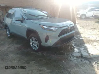 2023 Toyota RAV4 XLE with VIN 2T3P1RFV0PW386847, listed as a IAAI auction lot 40569589 with 1 mi miles. Bid and sale history available at carsss.com. Image 1.
