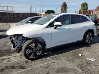 2024 Mercedes-Benz EQE 350+ z VIN 4JGGM2BB3RA046745, wystawiony jako Copart lot #85797294 z przebiegiem 3 401 mil mil oraz Szkoda całkowita • Salvage title. Historia ofert i sprzedaży dostępna na DreamBid. Obrazek 1.