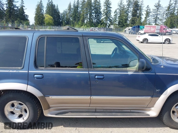 1998 Ford Explorer XLT z VIN 1FMZU35P3WZB28624, wystawiony jako IAAI lot #42142177 z przebiegiem 208 589 mil mil oraz . Historia ofert i sprzedaży dostępna na DreamBid. Obrazek 13.
