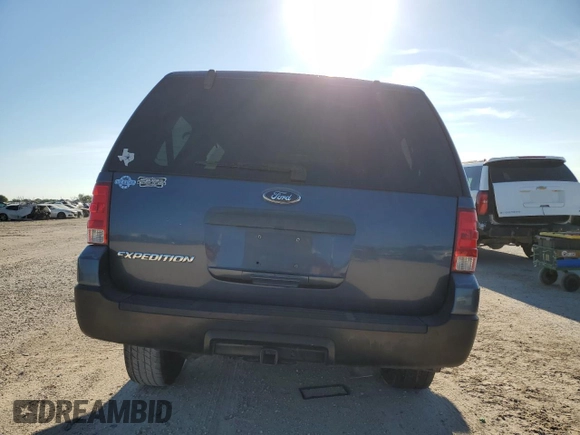 2004 Ford Expedition XLS with VIN 1FMRU13W34LB90605, listed as a Copart auction lot 70631684 with 0 mi miles and Salvage Title. Bid and sale history available at carsss.com. Image 6.