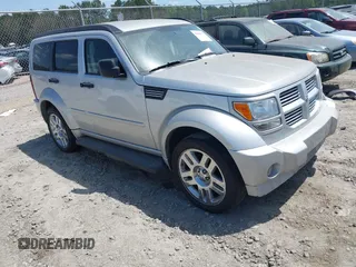 2008 Dodge Nitro R/T z VIN 1D8GT58688W187705, wystawiony jako IAAI lot #42088537 z przebiegiem 132 538 mil mil oraz . Historia ofert i sprzedaży dostępna na DreamBid. Obrazek 1.
