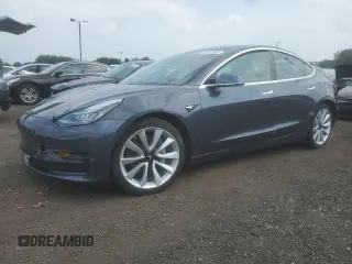 2020 Tesla Model 3 Long Range z VIN 5YJ3E1EB4LF795395, wystawiony jako Copart lot #60622545 z przebiegiem 8 503 mil mil oraz Czysty tytuł • Clean title. Historia ofert i sprzedaży dostępna na DreamBid. Obrazek 1.