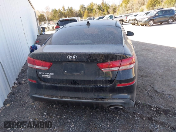 2020 Kia Optima LX z VIN 5XXGT4L33LG392638, wystawiony jako IAAI lot #41748572 z przebiegiem 103 419 mil mil oraz . Historia ofert i sprzedaży dostępna na DreamBid. Obrazek 16.