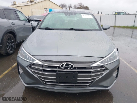 2019 Hyundai Elantra Preferred with VIN KMHD84LF5KU749255, listed as a IAAI auction lot 41712929 with 58,579 mi miles. Bid and sale history available at carsss.com. Image 12.