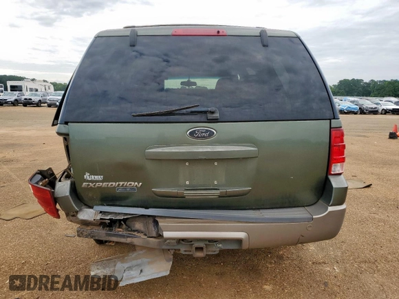 2003 Ford Expedition Eddie Bauer with VIN 1FMPU17L73LA85250, listed as a Copart auction lot 64188755 with 265,284 mi miles and Salvage title. Bid and sale history available at DreamBid. Image 6.