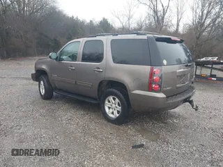 2011 GMC Yukon SLE with VIN 1GKS2AE0XBR249314, listed as a IAAI auction lot 41451903 with 249,673 mi miles. Bid and sale history available at carsss.com. Image 3.