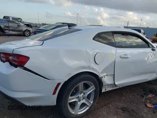 2019 Chevrolet Camaro 1LS with VIN 1G1FB1RX4K0158377, listed as a IAAI auction lot 41113026 with 29,927 mi miles and . Bid and sale history available at carsss.com. Image 12.