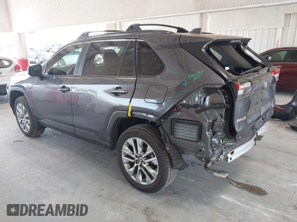 2024 Toyota RAV4 XLE Premium z VIN 2T3C1RFV0RC284225, wystawiony jako IAAI lot #42278949 z przebiegiem 15 765 mil mil oraz . Historia ofert i sprzedaży dostępna na DreamBid. Obrazek 3.