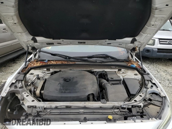 2018 Volvo S90 Momentum z VIN LVY982MK2JP016810, wystawiony jako Copart lot #49977074 z przebiegiem 67 685 mil mil oraz Szkody całkowita. Historia ofert i sprzedaży dostępna na DreamBid. Obrazek 11.