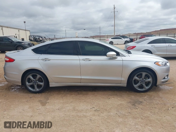 2014 Ford Fusion SE with VIN 3FA6P0HD9ER128392, listed as a IAAI auction lot 41893300 with 109,907 mi miles and . Bid and sale history available at DreamBid. Image 13.