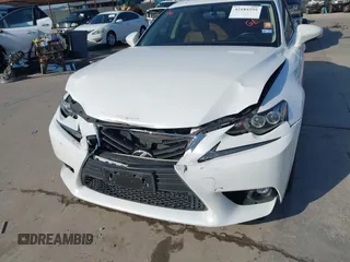 2016 Lexus IS 200t z VIN JTHBA1D28G5030804, wystawiony jako IAAI lot #42184295 z przebiegiem 103 829 mil mil oraz . Historia ofert i sprzedaży dostępna na DreamBid. Obrazek 6.