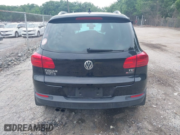 2017 Volkswagen Tiguan Wolfsburg Edition with VIN WVGSV7AX3HK037795, listed as a IAAI auction lot 42497812 with 86,211 mi miles and . Bid and sale history available at DreamBid. Image 16.