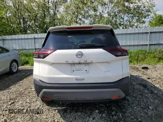 2023 Nissan Rogue S z VIN 5N1BT3ABXPC929103, wystawiony jako Copart lot #56005965 z przebiegiem 11 064 mil mil oraz Szkoda całkowita • Salvage title. Historia ofert i sprzedaży dostępna na DreamBid. Obrazek 6.