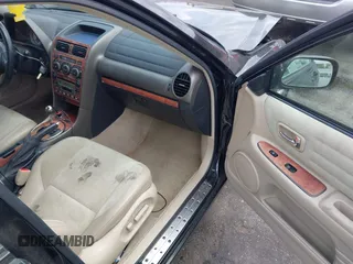 2001 Lexus IS 300/350 z VIN JTHBD182X10010575, wystawiony jako IAAI lot #42085841 z przebiegiem 148 020 mil mil oraz . Historia ofert i sprzedaży dostępna na DreamBid. Obrazek 5.