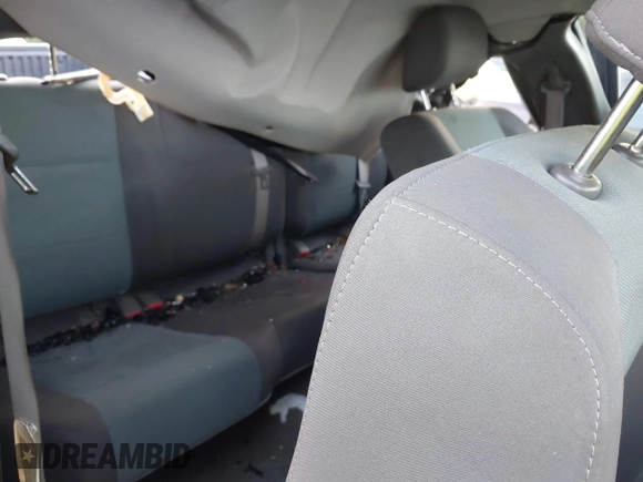 2005 Nissan Titan XE with VIN 1N6BA06A35N554629, listed as a IAAI auction lot 42572827 with 219,914 mi miles and . Bid and sale history available at DreamBid. Image 8.