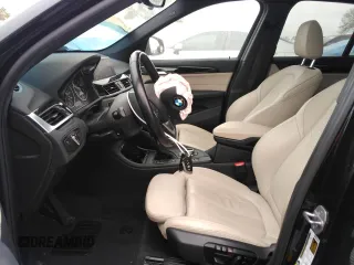 2018 BMW X1 xDrive28i with VIN WBXHT3C30J5K23793, listed as a Copart auction lot 42944555 with 72,250 mi miles and Salvage Title. Bid and sale history available at carsss.com. Image 7.