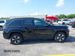 2024 Jeep Grand Cherokee с VIN 1C4RJYB66RC145530, выставлен на аукционе IAAI как лот 42340853 с пробегом 38 771 миль миль и . История ставок и продаж доступна на DreamBid. Изображение 13.