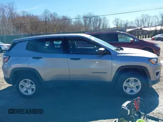 2018 Jeep Compass Sport with VIN 3C4NJDAB8JT191603, listed as a IAAI auction lot 41674308 with 107,291 mi miles and . Bid and sale history available at DreamBid. Image 13.