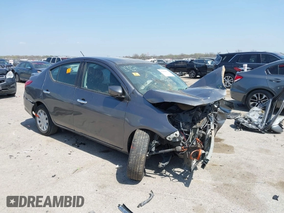 2016 Nissan Versa S Plus with VIN 3N1CN7AP9GL819866, listed as a IAAI auction lot 41868076 with 1 mi miles. Bid and sale history available at carsss.com. Image 1.