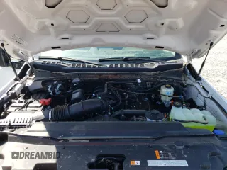 2024 Ford F-250 XL z VIN 1FTBF2BAXRED42774, wystawiony jako Copart lot #52189435 z przebiegiem Nie podano mil oraz Szkody całkowita. Historia ofert i sprzedaży dostępna na DreamBid. Obrazek 11.