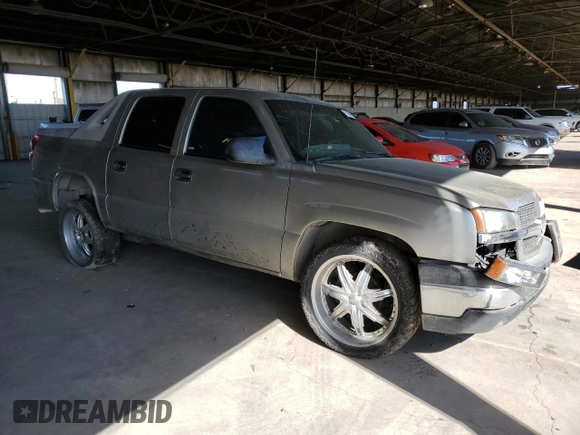 2003 Chevrolet Avalanche with VIN 3GNEC13T73G275459, listed as a Copart auction lot 71974314 with 248,550 mi miles and Salvage Title. Bid and sale history available at carsss.com. Image 4.