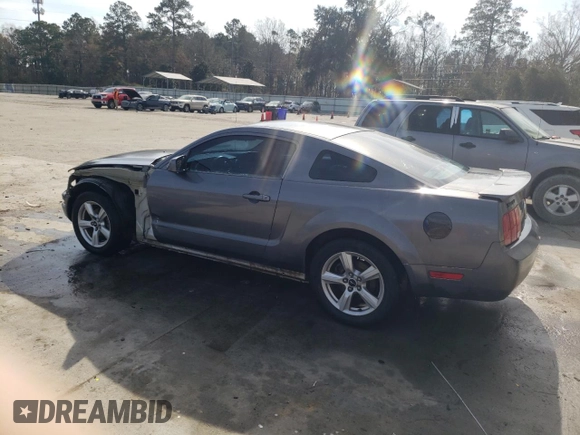 2007 Ford Mustang Deluxe with VIN 1ZVFT80N875296360, listed as a Copart auction lot 42640795 with 245,254 mi miles and Salvage Title. Bid and sale history available at carsss.com. Image 2.