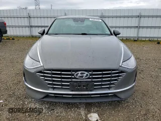 2020 Hyundai Sonata Hybrid Blue with VIN KMHL24JJXLA012298, listed as a Copart auction lot 45607435 with 111,726 mi miles and Salvage Title. Bid and sale history available at carsss.com. Image 5.