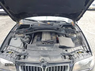 2005 BMW X3 3.0i with VIN WBXPA93425WD18369, listed as a IAAI auction lot 42027042 with 229,224 mi miles. Bid and sale history available at carsss.com. Image 10.