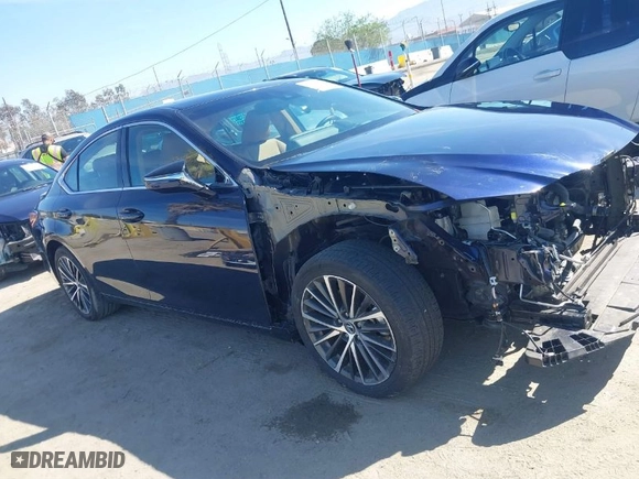 2023 Lexus ES with VIN 58ADA1C1XPU036018, listed as a IAAI auction lot 41870686 with 19,500 mi miles. Bid and sale history available at carsss.com. Image 14.