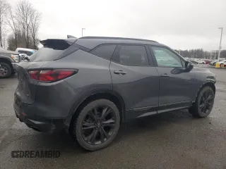 2021 Chevrolet Blazer RS z VIN 3GNKBKRS2MS585009, wystawiony jako Copart lot #48954695 z przebiegiem 90 228 mil mil oraz Szkoda całkowita • Salvage title. Historia ofert i sprzedaży dostępna na DreamBid. Obrazek 3.