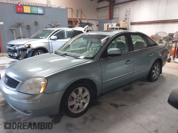 2006 Ford Five Hundred SEL с VIN 1FAFP24196G137352, выставлен на аукционе IAAI как лот 41910085 с пробегом Не указан миль и . История ставок и продаж доступна на DreamBid. Изображение 17.