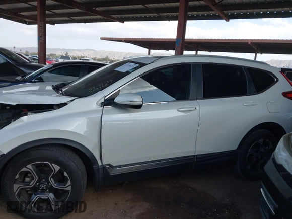 2017 Honda CR-V Touring with VIN 2HKRW1H97HH502128, listed as a IAAI auction lot 41939025 with 111,100 mi miles. Bid and sale history available at carsss.com. Image 14.