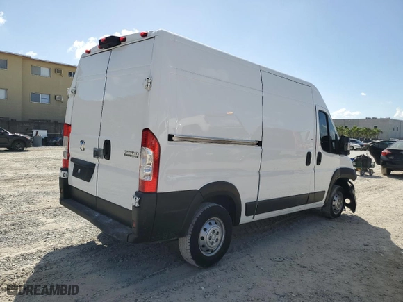 2023 Ram ProMaster Cargo Van with VIN 3C6LRVCG4PE528870, listed as a Copart auction lot 45577075 with 32,108 mi miles and Salvage Title. Bid and sale history available at carsss.com. Image 3.