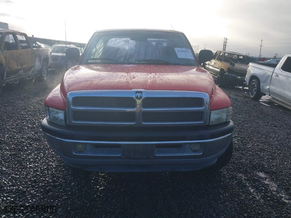 1998 Dodge Ram 1500 with VIN 3B7HF13Z2WG157096, listed as a IAAI auction lot 41200751 with 157,125 mi miles. Bid and sale history available at carsss.com. Image 12.