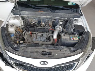 2015 Kia Optima EX z VIN 5XXGN4A7XFG415028, wystawiony jako IAAI lot #42635519 z przebiegiem 232 507 mil mil oraz . Historia ofert i sprzedaży dostępna na DreamBid. Obrazek 10.