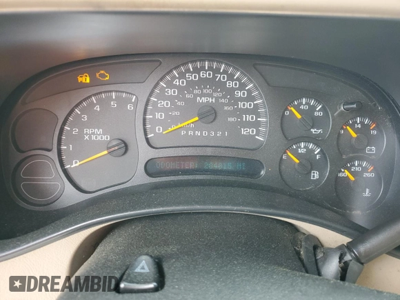 2003 Chevrolet Tahoe LT with VIN 1GNEC13Z83R217655, listed as a Copart auction lot 52089175 with 204,015 mi miles and Salvage title. Bid and sale history available at DreamBid. Image 9.