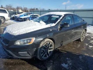 2017 Volvo S60 Dynamic with VIN YV126MFL2H2439789, listed as a Copart auction lot 87197874 with 78,035 mi miles and Salvage Title. Bid and sale history available at carsss.com. Image 1.