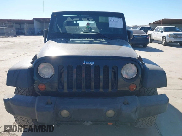 2008 Jeep Wrangler Unlimited Rubicon with VIN 1J8GA69198L574593, listed as a IAAI auction lot 41412045 with 174,727 mi miles and . Bid and sale history available at DreamBid. Image 13.