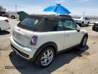 2011 MINI Convertible S with VIN WMWZP3C51BTX83131, listed as a Copart auction lot 57136355 with 118,364 mi miles and Clean Title. Bid and sale history available at DreamBid. Image 3.
