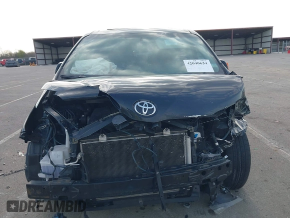 2017 Toyota Sienna SE with VIN 5TDXZ3DC5HS784243, listed as a IAAI auction lot 42040634 with 172,535 mi miles and . Bid and sale history available at DreamBid. Image 13.