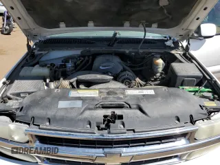 2001 Chevrolet Suburban LT with VIN 3GNFK16TX1G179731, listed as a Copart auction lot 52537565 with 168,205 mi miles and Clean Title. Bid and sale history available at carsss.com. Image 13.