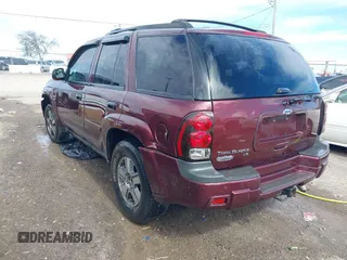 2006 Chevrolet TrailBlazer LT with VIN 1GNES13M462204650, listed as a IAAI auction lot 41652553 with 189,594 mi miles. Bid and sale history available at carsss.com. Image 3.