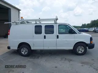 2015 Chevrolet Express Cargo with VIN 1GCWGFCF9F1283932, listed as a IAAI auction lot 42529084 with 188,967 mi miles and . Bid and sale history available at DreamBid. Image 13.