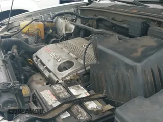 2004 Toyota Highlander with VIN JTEDP21A240031123, listed as a IAAI auction lot 43072487 with 215,066 mi miles and . Bid and sale history available at DreamBid. Image 19.